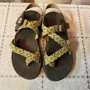 Chaco Women's Yellow Patterned Strap Sandals